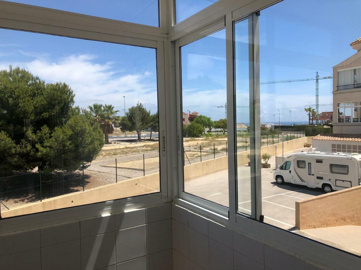 New Apartment In Torrevieja , Punta Prima Orihuela Costa With Pool Οριουέλα Εξωτερικό φωτογραφία